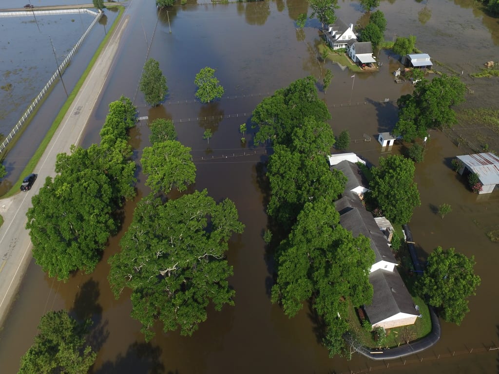 Homeowner Flood Control – Rosharon TX 2016