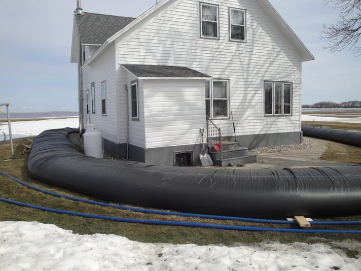 AquaDams as Flood Control Barriers