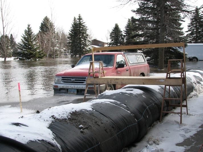 AquaDams as Flood Control Barriers