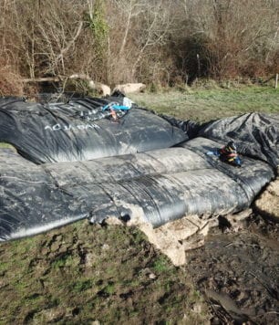 Jacoby Creek Bank Washout, Isolation with AquaDams