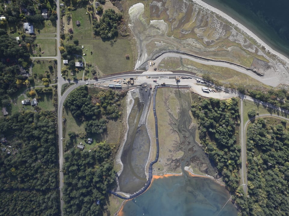 Kilisut Harbor Bridge Construction and Estuary Restoration Project